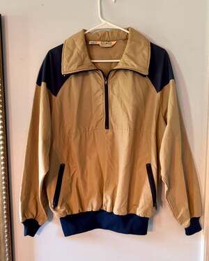 Vintage L.L. Bean Made in USA Tan Navy Half Zip Windbreaker Pullover Jacket